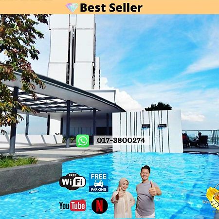 Sinar Rasa Homestay At I-Soho, I-City Шах-Алам Экстерьер фото Sky Pool