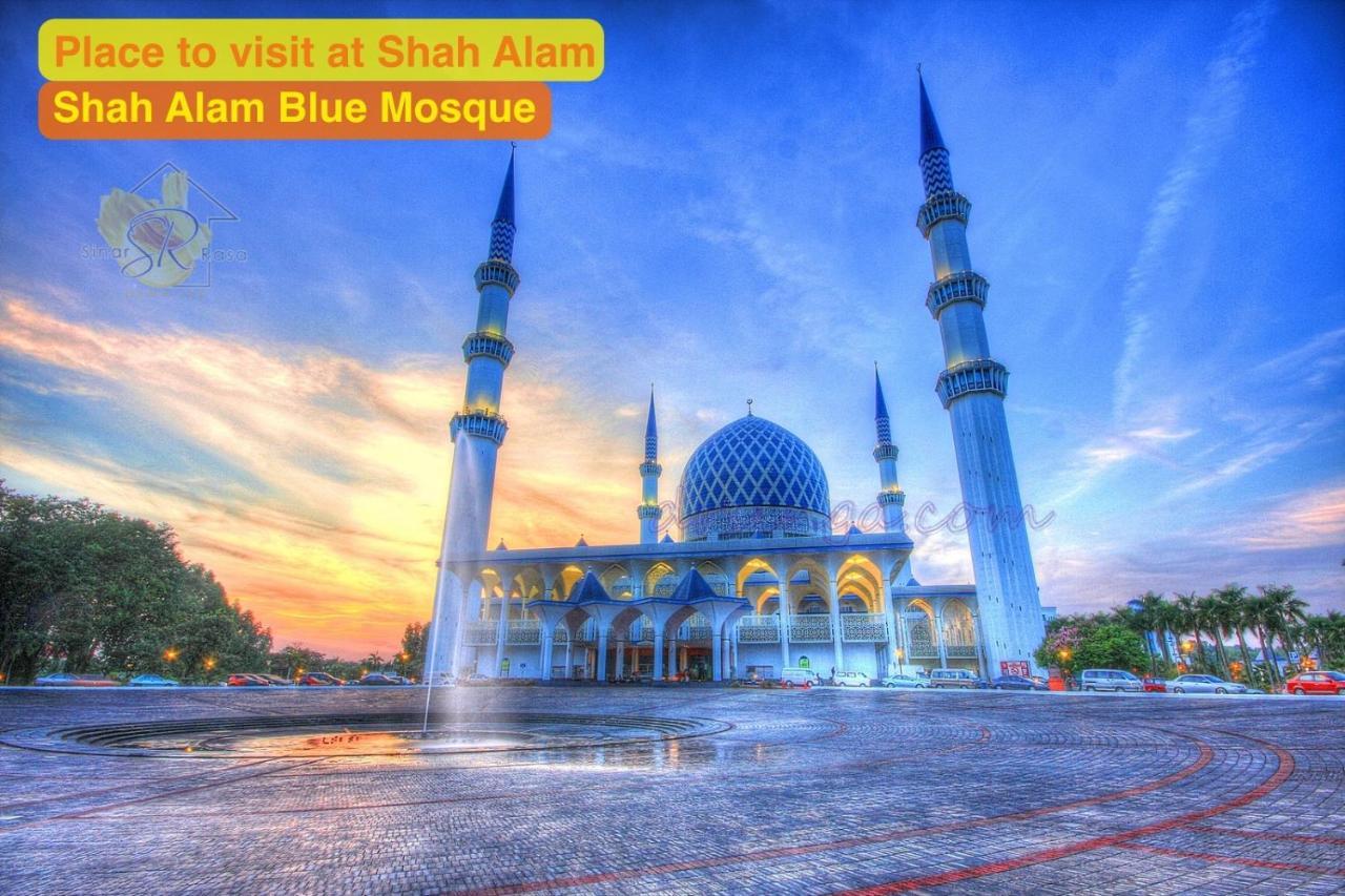Sinar Rasa Homestay At I-Soho, I-City Шах-Алам Экстерьер фото Shah Alam Blue Mosque