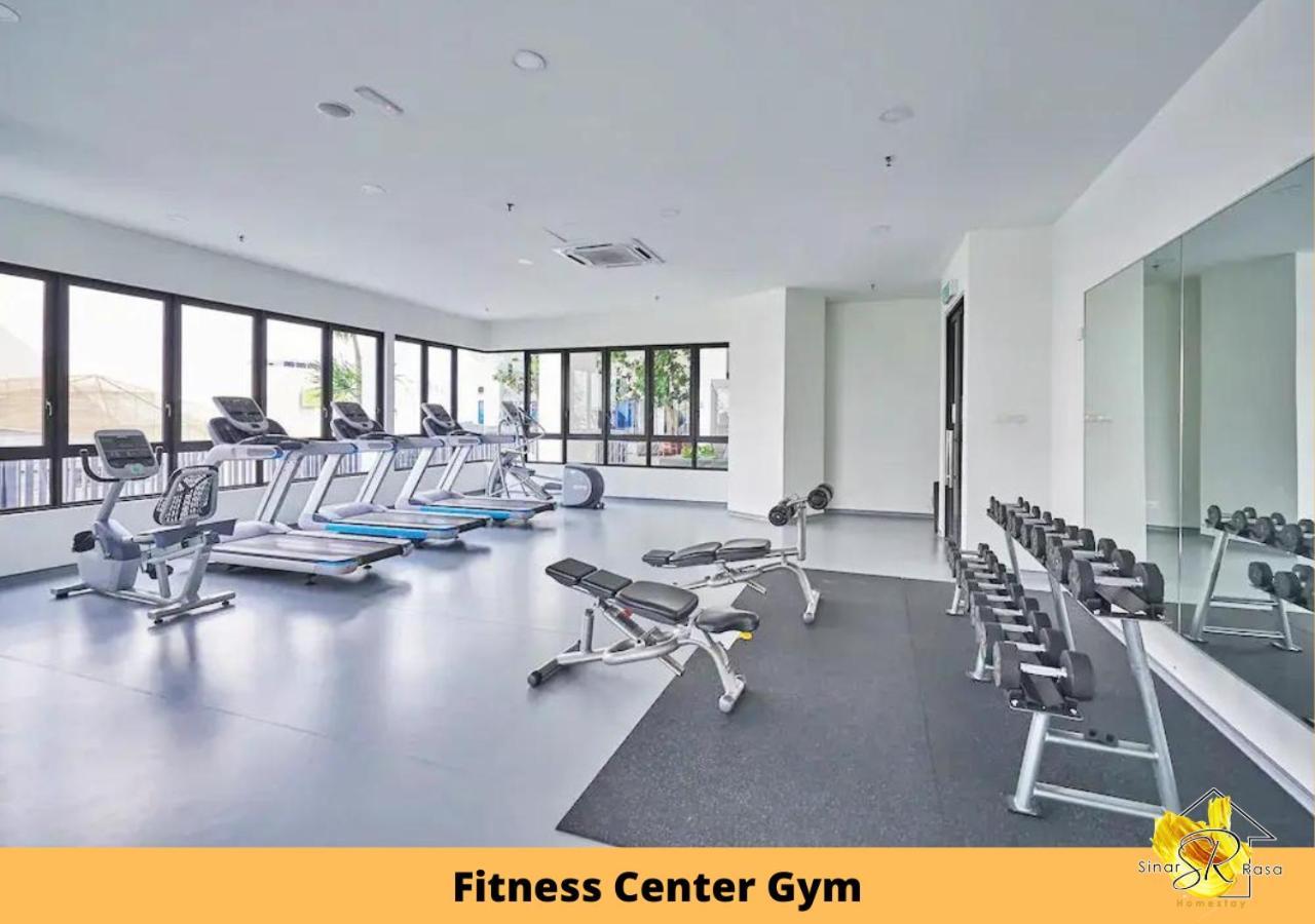 Sinar Rasa Homestay At I-Soho, I-City Шах-Алам Экстерьер фото Fitness Center Gym